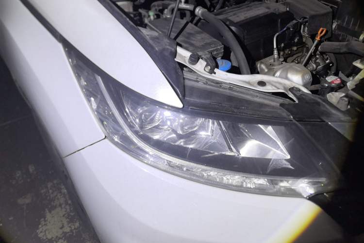 Used Honda Odyssey 2018 2.4L Smart Edition Right Front Headlight