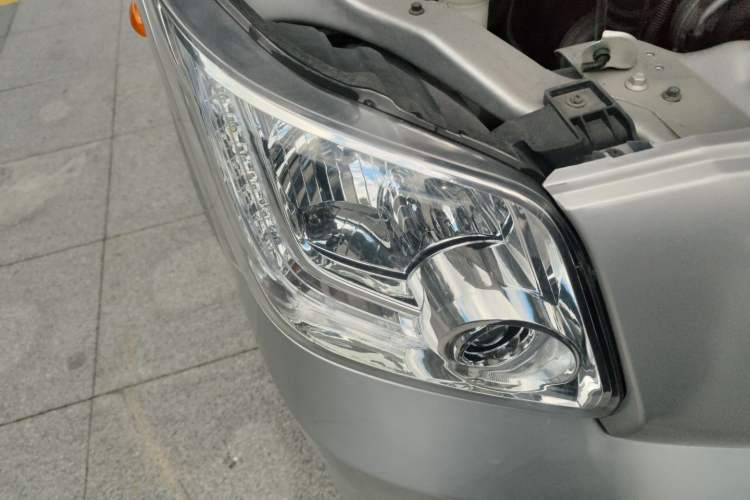 Used Foton Toano 2019 2.5T Flat-Top 5-Seater Open-Window 4J25TC3