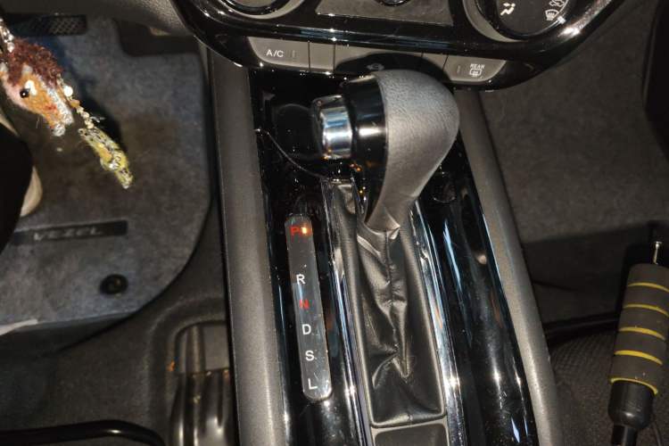 Used Honda Vezel 2017 1.5L CVT 2WD Comfort Model