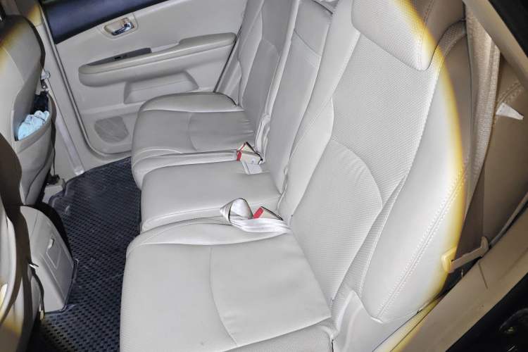 Used BYD S6 2013 Jingyue Edition 2.0L Manual Luxury Model 5 Seats