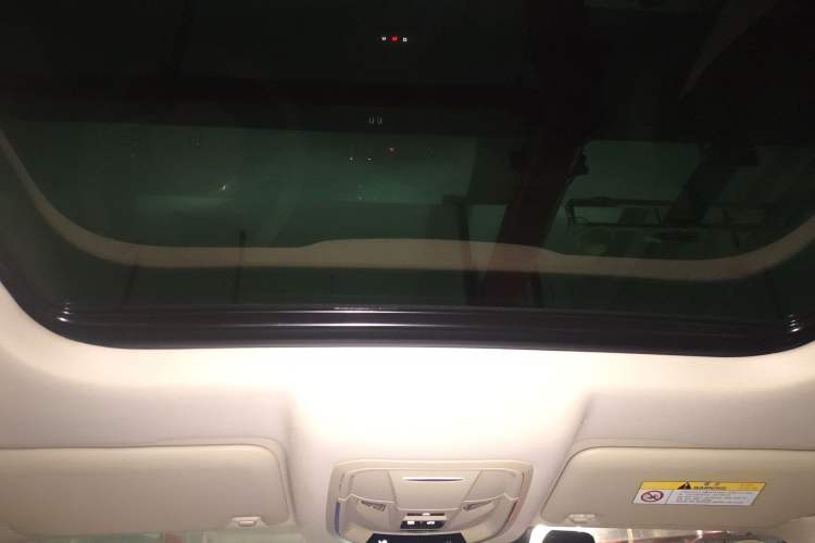 Used ORA Good Cat 2022 Morandi Edition 400km Standard Range Premium Version Lithium Iron Phosphate
