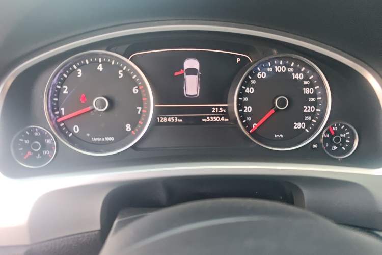 Used Volkswagen Touareg 2011 3.0 TSI Standard Version