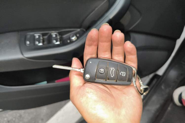 Used Audi Q3 2016 30 TFSI Collector's Edition Comfort Model Vehicle Key