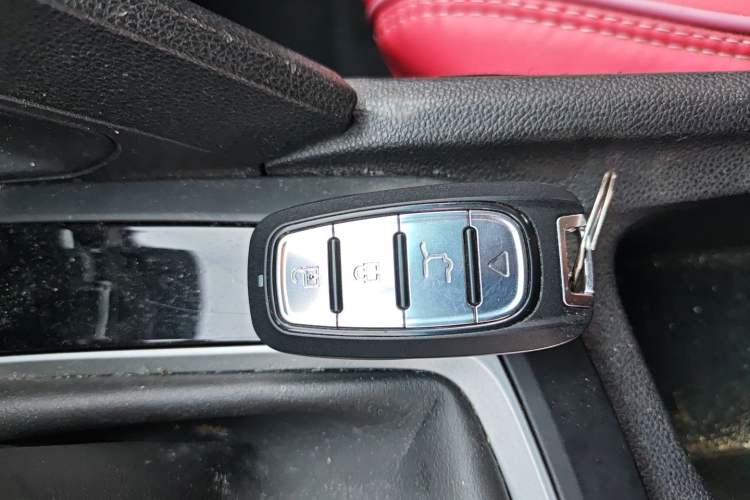 Used Chevrolet Orlando 2019 Redline 530T Automatic Enjoyment Version (5+2 Seating) China VI Interior 1