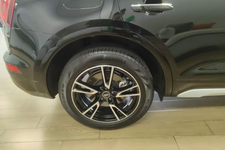 Used Audi Q5L 2025 quattro 45th Anniversary Edition 40 TFSI Sporty and Dynamic Model