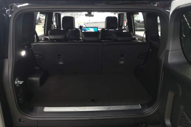 Used iCAR 03T 2024 520km Two-Wheel Drive Long-Range Version Trunk