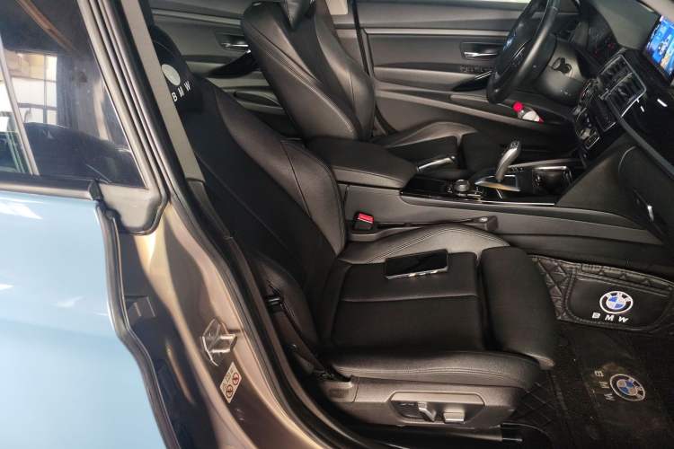 Used BMW 3 Series GT 2018 320i Sport Edition
