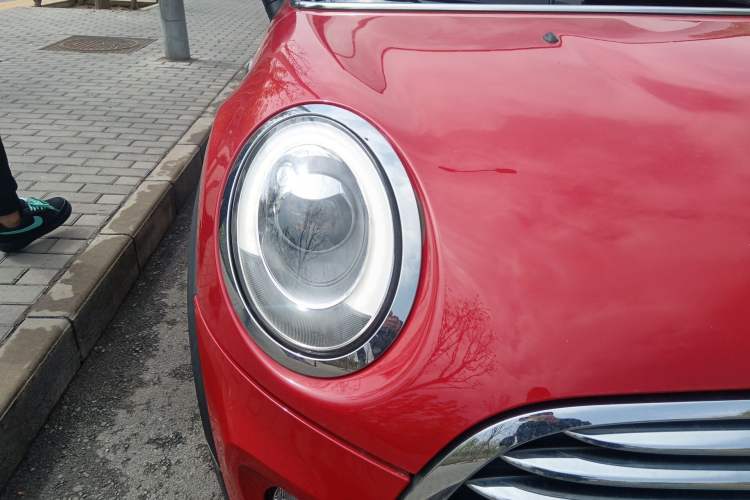 Used MINI 2016 1.5T COOPER Performance Edition Right Front Headlight