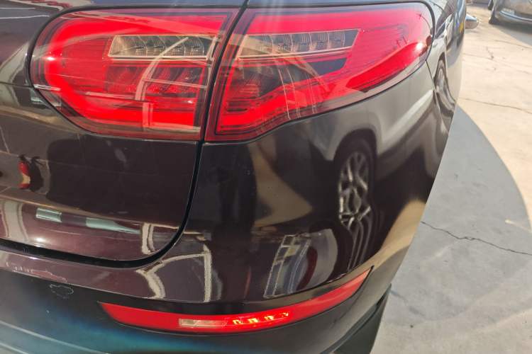 Used Zotye SR9 2017 2.0T Manual "Ultimate Light" Edition