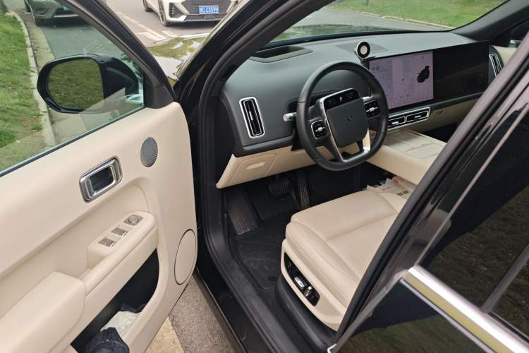 Used Li Auto L8 2024 Pro Model Driver Seat