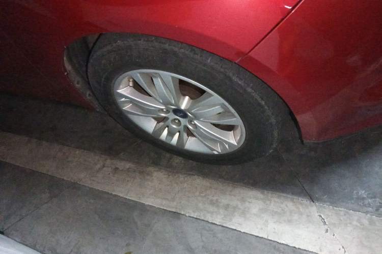 Used Ford Focus 2012 Hatchback 1.6L Manual Comfort Model