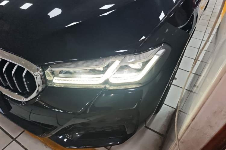 Used BMW 5 Series 2022 Second Facelift 530Li Luxury Version M Sport Package Left Front Headlight