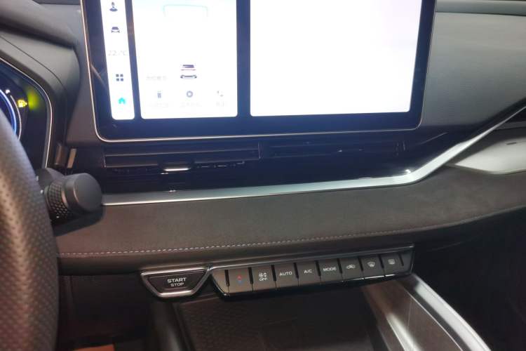 Used Geely Auto Preface 2024 2.0TD Xiaohan Edition