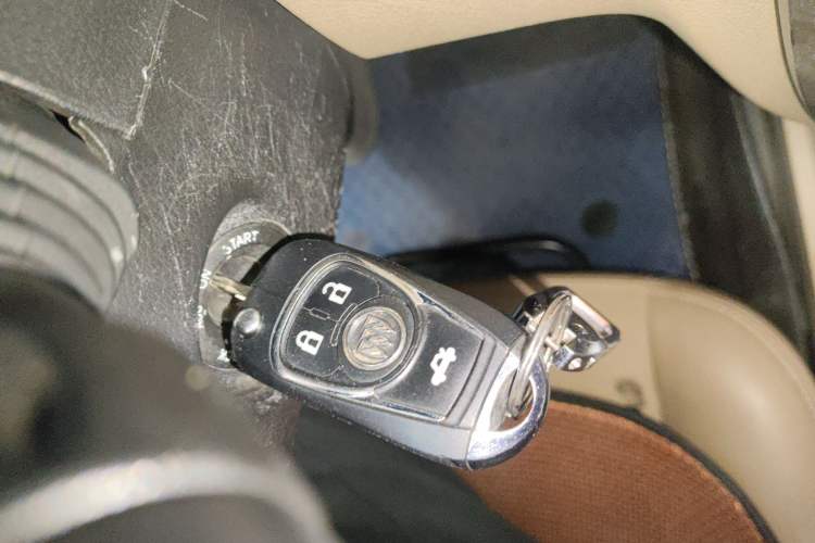 Used Buick Excelle 2013 1.5L Automatic Classic Model