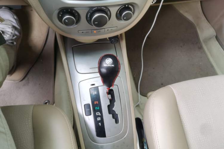 Used Buick Excelle 2011 1.6LX-AT