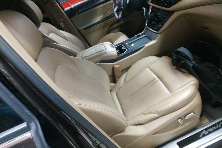 Used Buick GL8 2021 ES Land Cruiser 653T Luxury Edition
