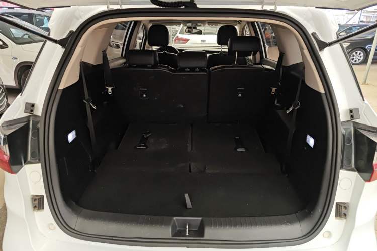 Used BYD Song MAX 2017 1.5T Automatic Smart Connect Luxury 7-Seater