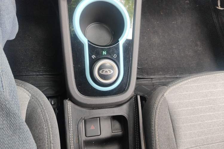 Used Chery QQ Little Ant 2021 150 000 Yuan Ant Fan Edition Ant Trend Version Lithium Iron Phosphate Gear Lever