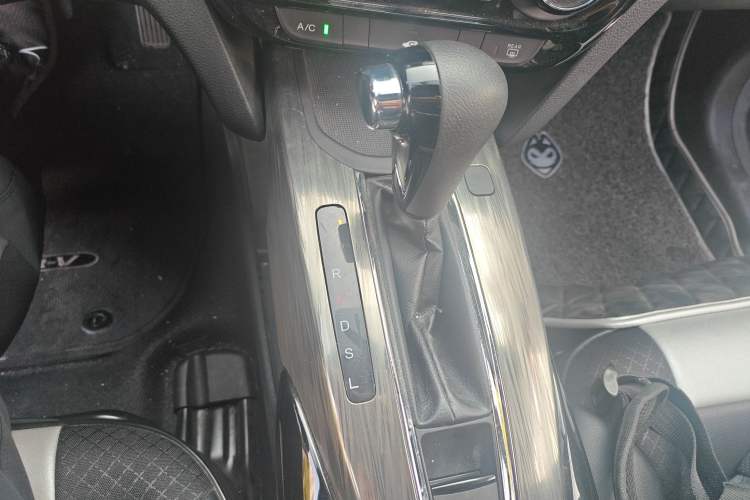 Used Honda XR-V 2017 1.5L LXi CVT Classic Edition