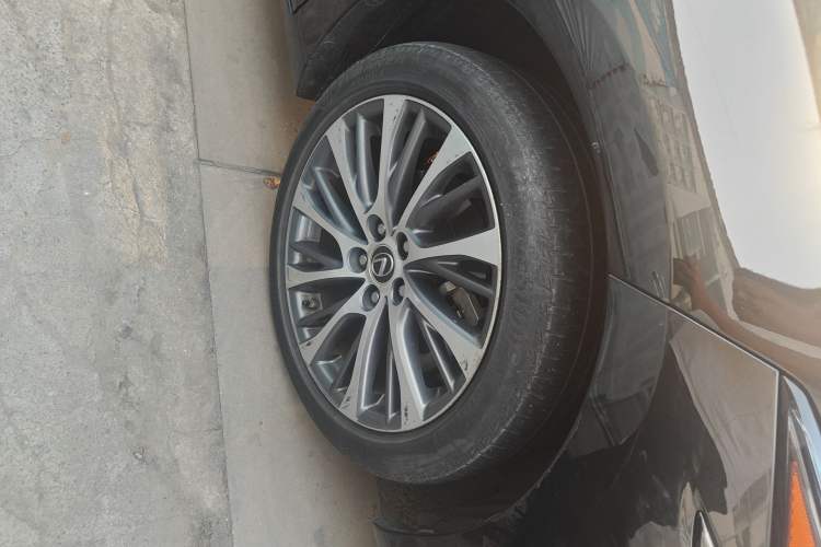 Used Lexus ES 2018 300h Premium Edition China V Standard