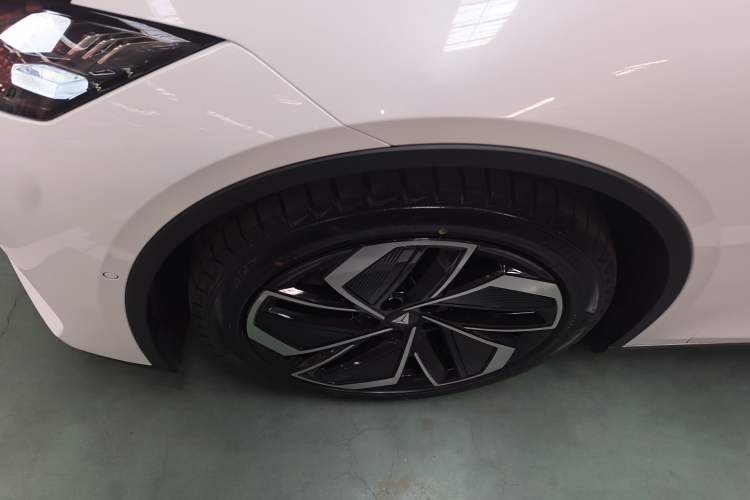 Used Deepal L07 2026 Model 550Ultra Huawei Qiankun ADS SE Edition
