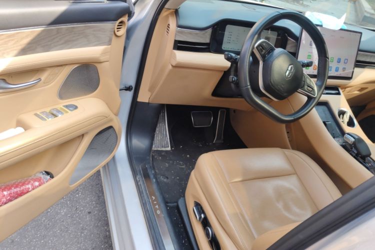 Used Hima AITO M5 2022 Range-Extended Rear-Drive Standard Version
