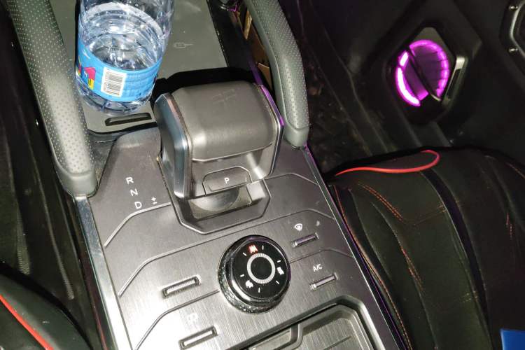 Used JETOUR Traveler 2023 1.5T Two-Wheel Drive Discovery PRO