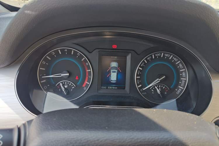 Used Haval H2 2017 Red-Label 1.5T Manual Two-Wheel-Drive Elite Model