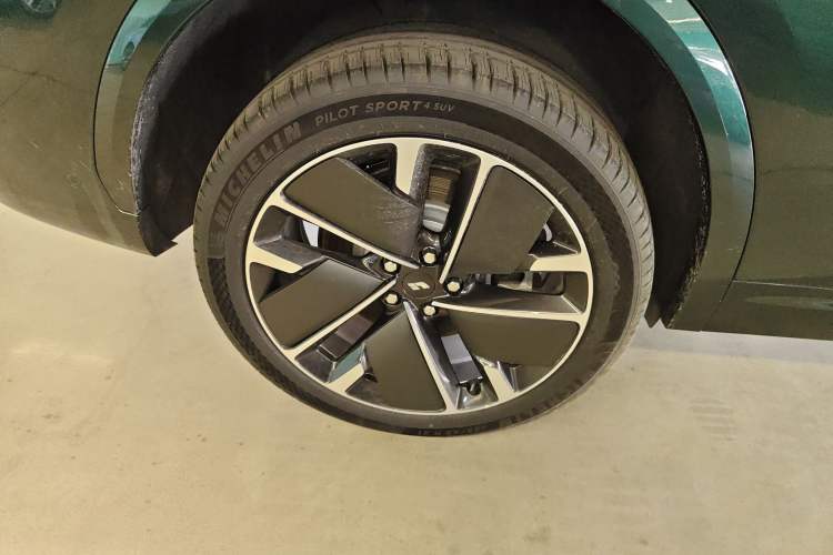 Used Li Auto L7 2025 Max Smart Refresh Edition