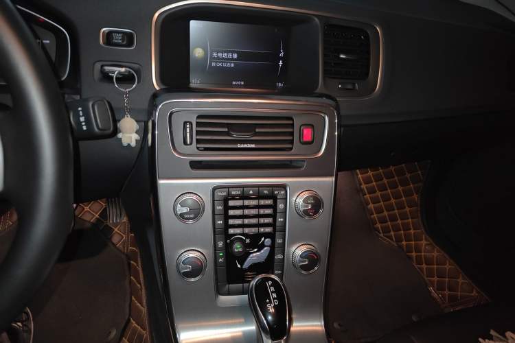 Used Volvo S60 2019 S60L T3 Intelligent Upgrade Edition
