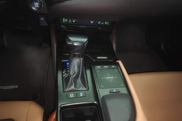 Used Lexus ES 2020 200 Luxury Edition