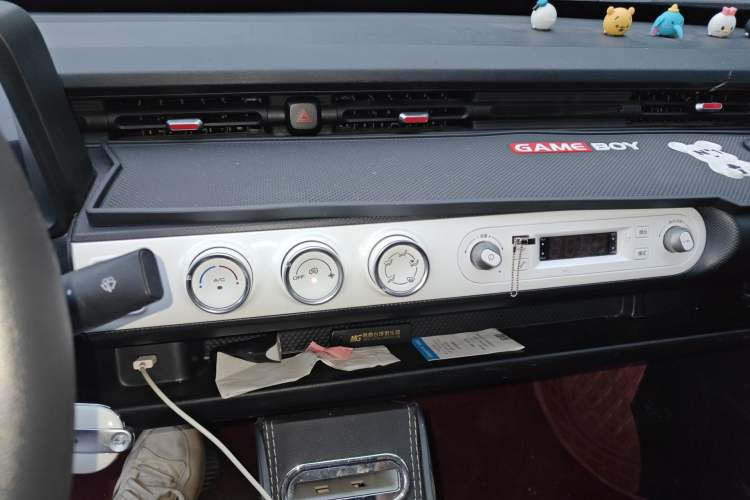 Used Wuling Hongguang MINIEV 2022 GAMEBOY 200km Gaming Edition with Lithium Iron Phosphate Audio And AC Panel