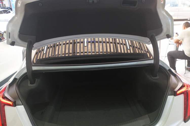 Used Cadillac CT5 2024 28T Luxury Version Trunk