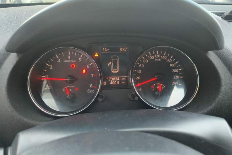 Used Nissan Qashqai 2011 2.0 XL Fire 6MT 2WD
