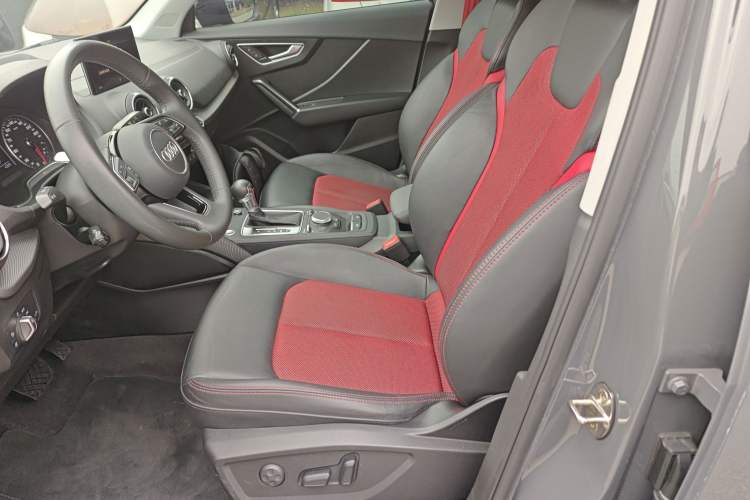 Used Audi Q2L 2021 35 TFSI Fashion Dynamic Model
