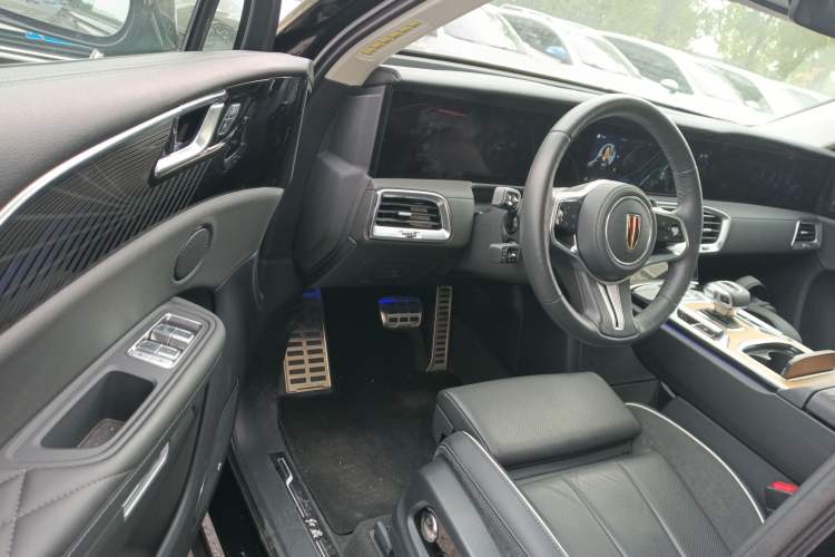 Used Hongqi E-HS9 2021 460 km Range Flagship Edition Six-Seater