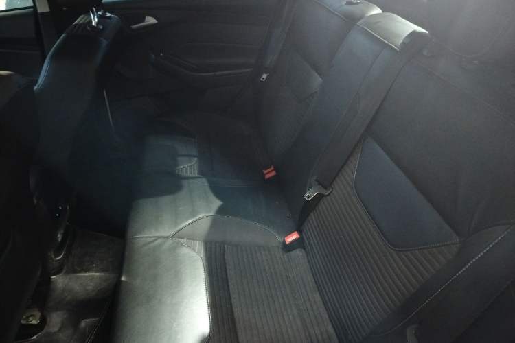 Used Ford Focus 2015 Sedan 1.6L Automatic Trend Model
