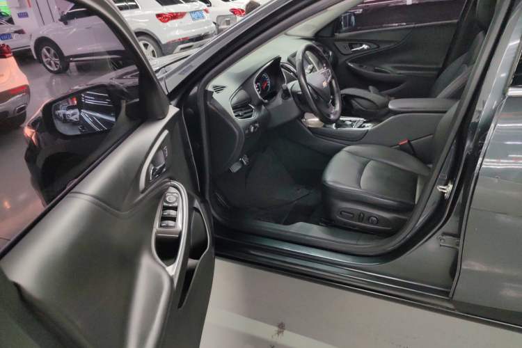 Used Chevrolet Malibu XL 2017 1.5T Automatic Ruichi Edition