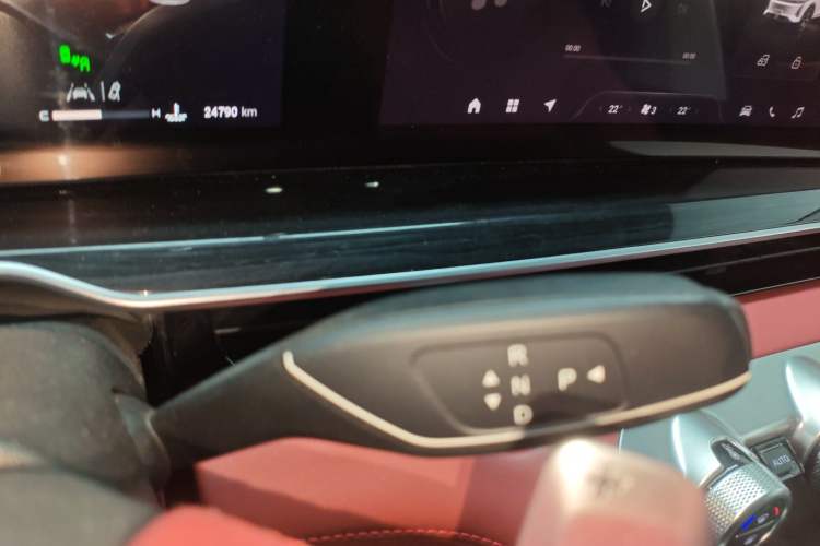 Used EXEED Stellar 2023 400T Four-Wheel Drive Premium Flying Fish Edition
