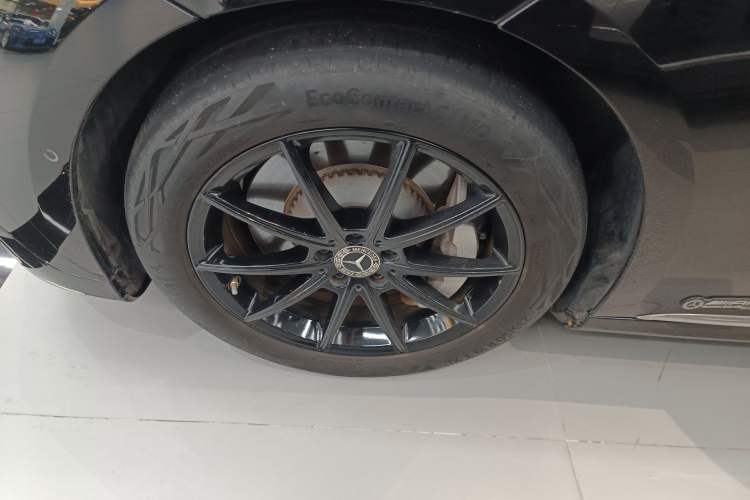 Used Mercedes-Benz EQE 2022 350 Pioneer Edition Exterior 4