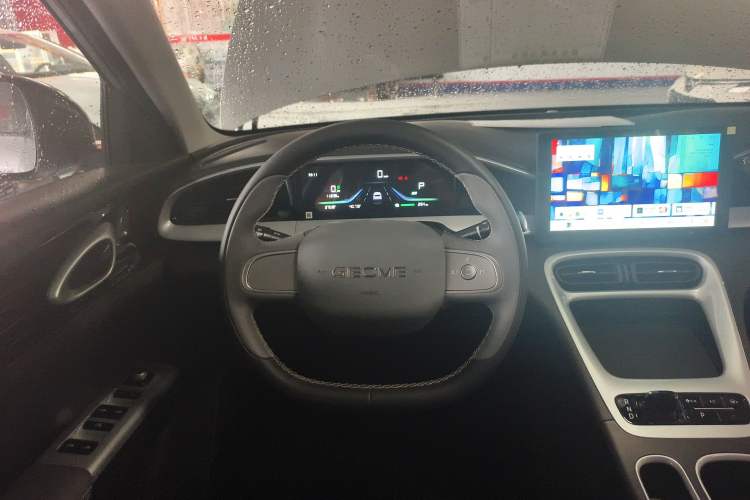 Used Geely Galaxy Geome 2025 310km Youth Edition Steering Wheel