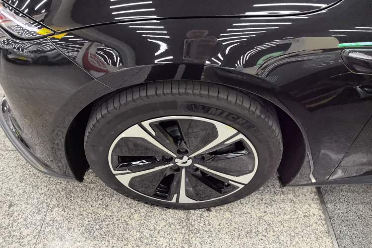 Used Nio ET5T 2024 75kWh Touring Exterior 4