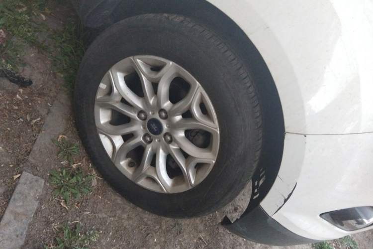 Used Ford EcoSport 2013 1.5L Automatic Prestige Model