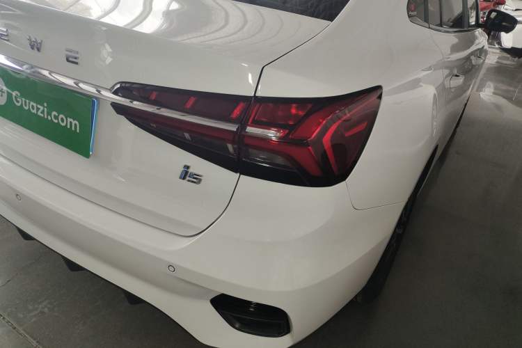 Used Roewe i5 2021 1.5L CVT Starry Edition
