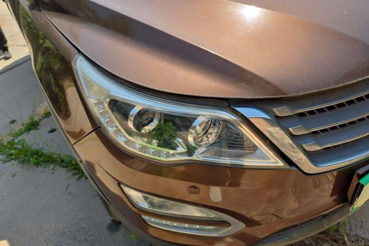 Used Baojun 560 2016 1.8L Manual Luxury Edition
