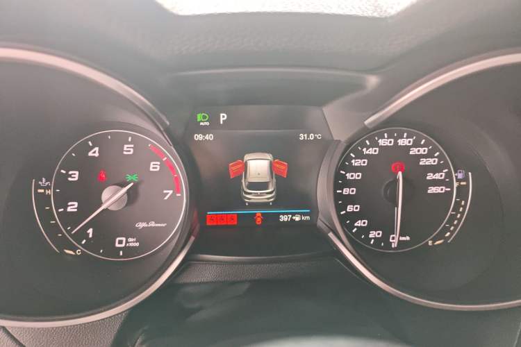 Used Alfa Romeo Stelvio 2017 2.0T 280HP Luxury Edition
