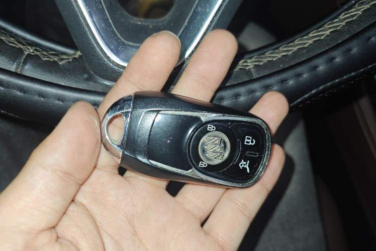 Used Buick Envision 2014 28T Four-Wheel Drive Luxury Model
