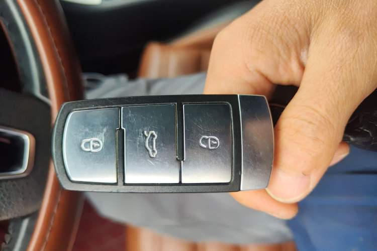 Used Volkswagen FAW-Volkswagen CC 2013 2.0 TSI Luxury Model Vehicle Key