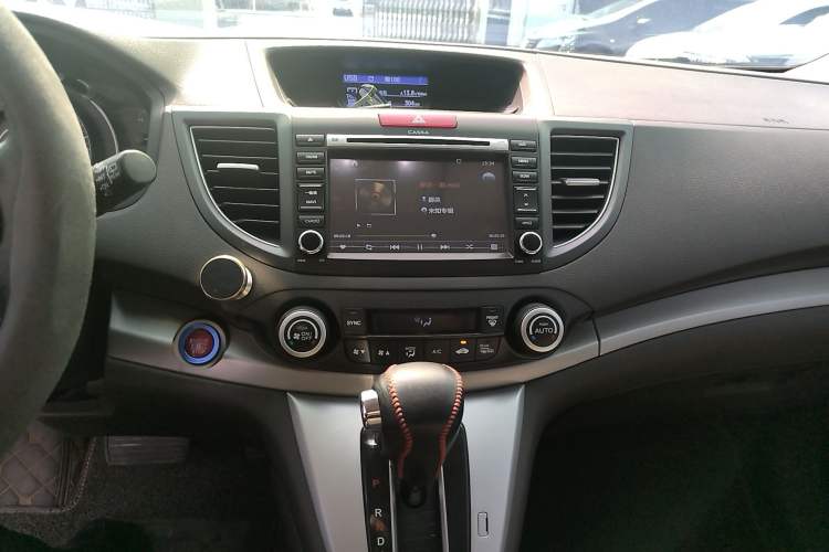 Used Honda CR-V 2013 2.4L four-wheel drive luxury version
