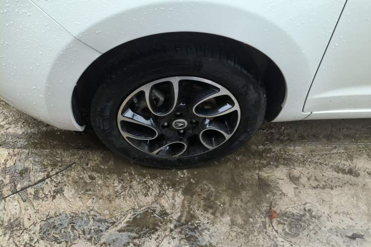 Used CHANGAN Benni E-Star 2021 National Edition Xinyi Edition (Fast-Charging Version) Lithium-NMC Left Front Wheel Hub